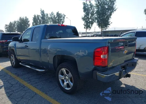 2011 Chevrolet Silverado 1500 Ls z USA, uszkodzony, nr VIN 1GCRCREA4BZ209924